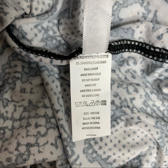 NWT New Mix Snakeskin Print Leggings Womens Size OS (4-12) - Picture 5 of 5